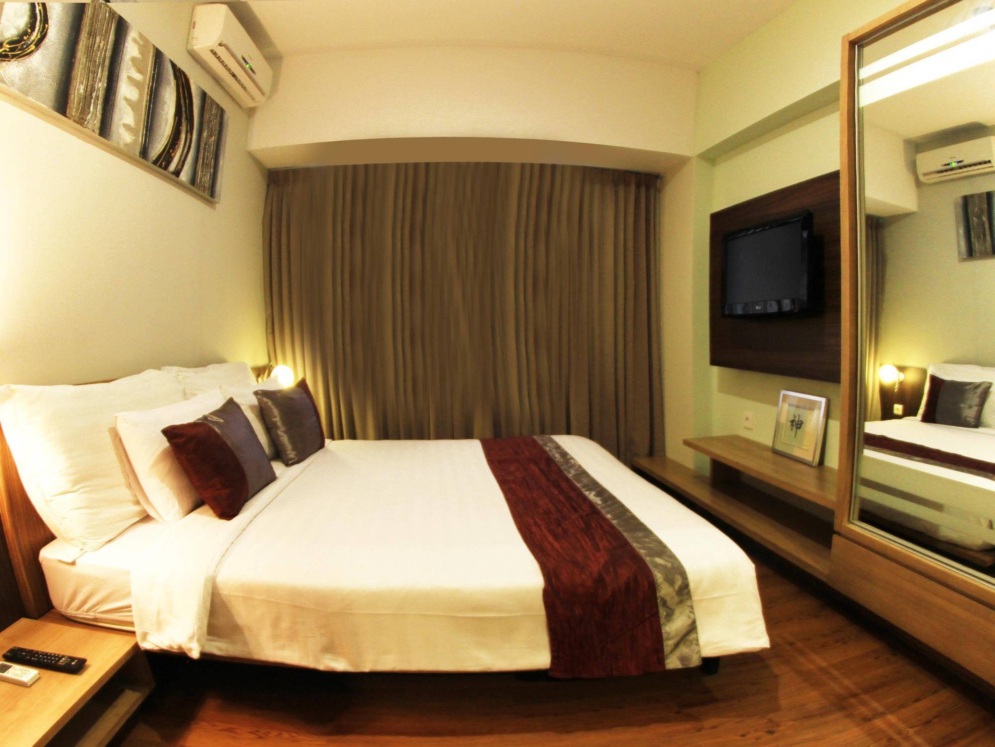 Valore Hotel Cimahi Esterno foto
